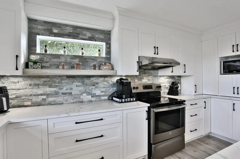 92, Bas-de-la-Rivière — photo 10