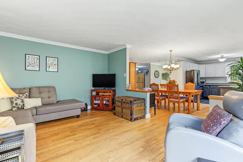 2387, Dandenault — photo 11