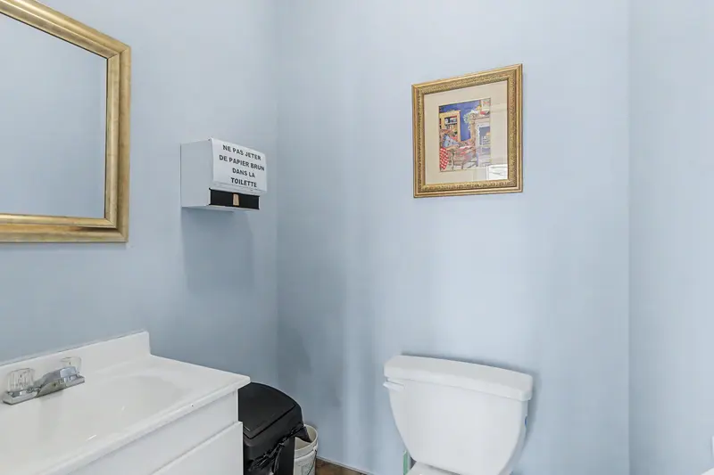 2390, Ste-Anne — photo 12