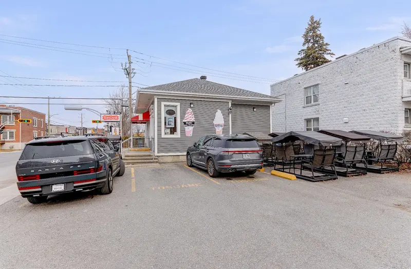 2390, Ste-Anne — photo 13