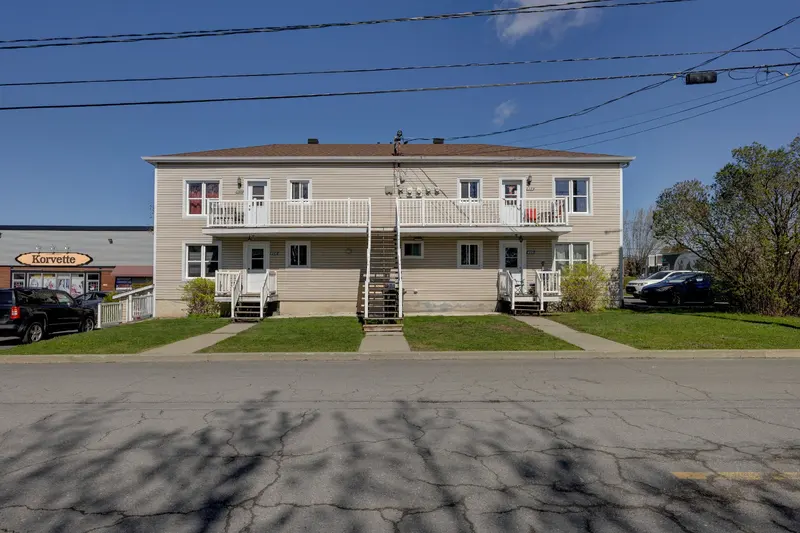 141-147, Ste-Cécile — photo 36