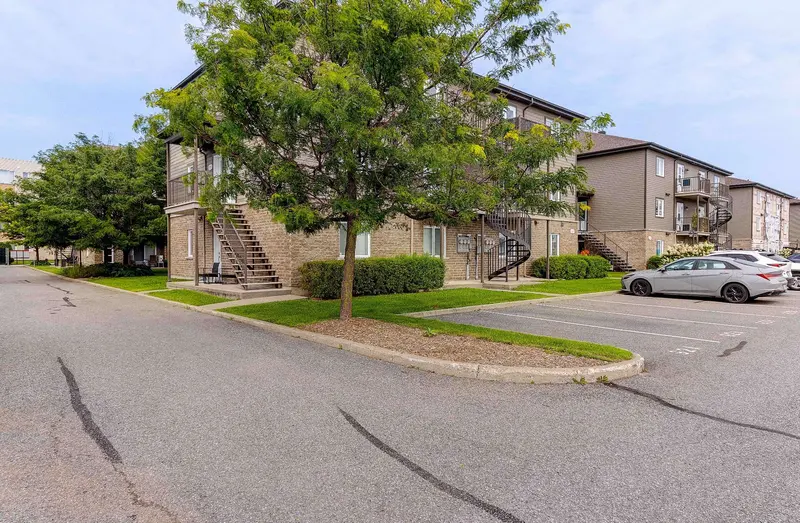 6292, Laframboise, app. C — photo 29