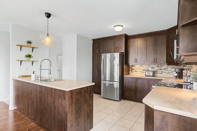 6292, Laframboise, app. C — photo 6