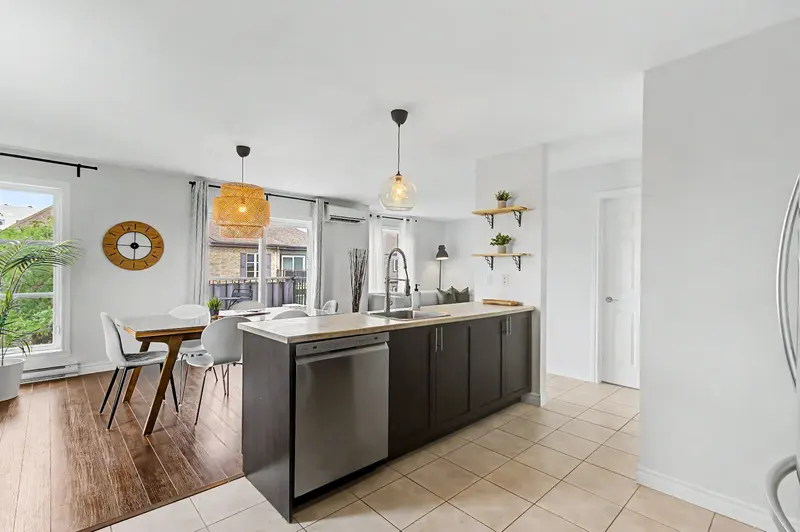 6292, Laframboise, app. C — photo 9