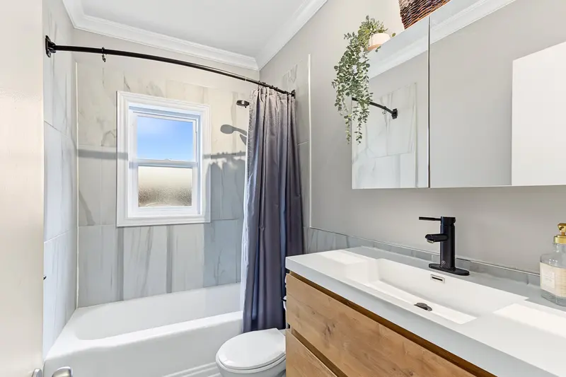2820, Lamarche — photo 14